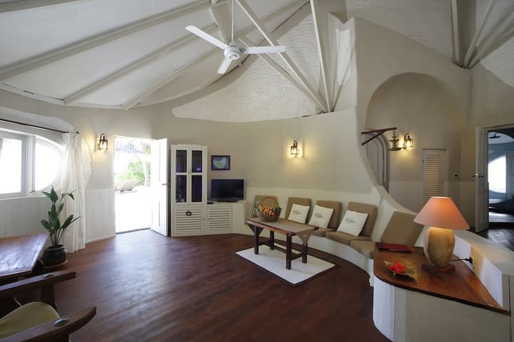Nika Island Resort & Spa - GATTINONI