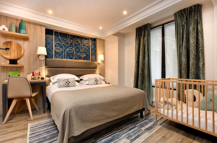 Serotel Suites