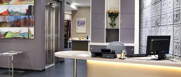 Serotel Suites