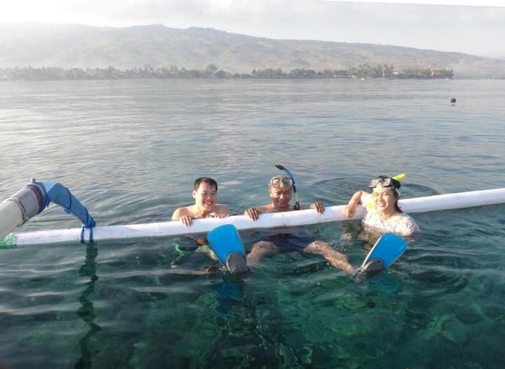Lovina Beach Hotel
