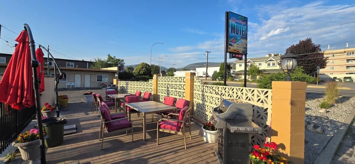 Flamingo Motel