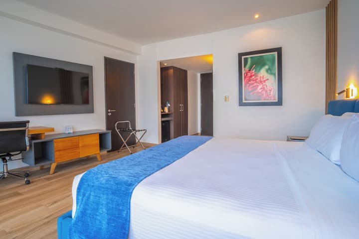 Wyndham Guayaquil Puerto Santa Ana