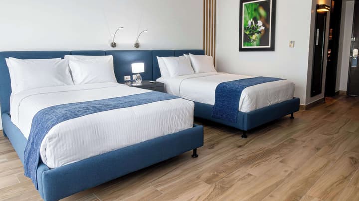 Wyndham Guayaquil Puerto Santa Ana