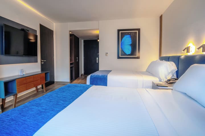 Wyndham Guayaquil Puerto Santa Ana