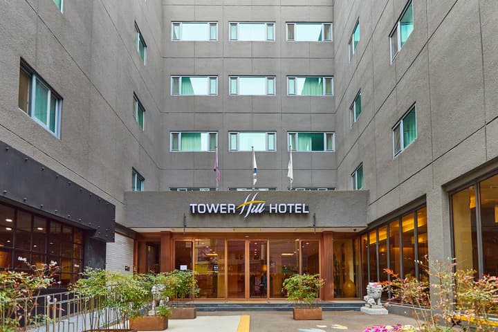Tower Hill Hotel