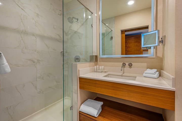 Radisson Hotel & Conference Centre Calgary Airport