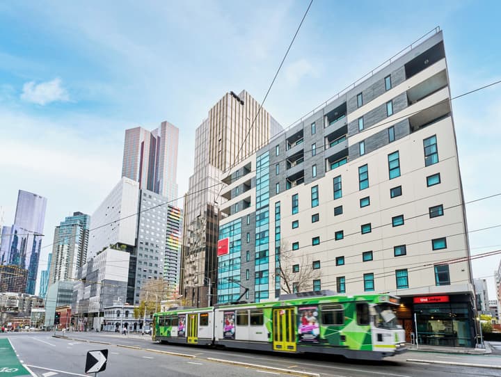 Essence Hotel Carlton