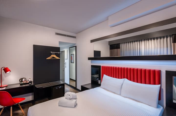 Essence Hotel Carlton