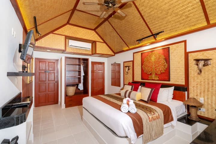 Friendship Beach Resort & Atmanjai Wellness Spa