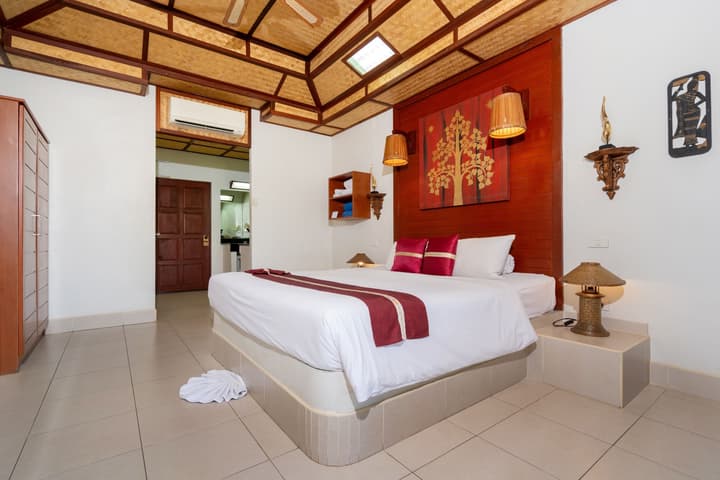 Friendship Beach Resort & Atmanjai Wellness Spa