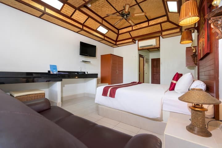 Friendship Beach Resort & Atmanjai Wellness Spa