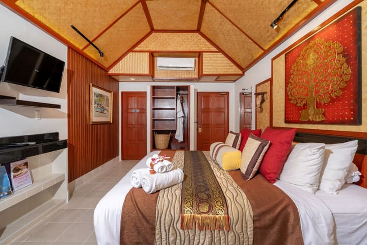 Friendship Beach Resort & Atmanjai Wellness Spa