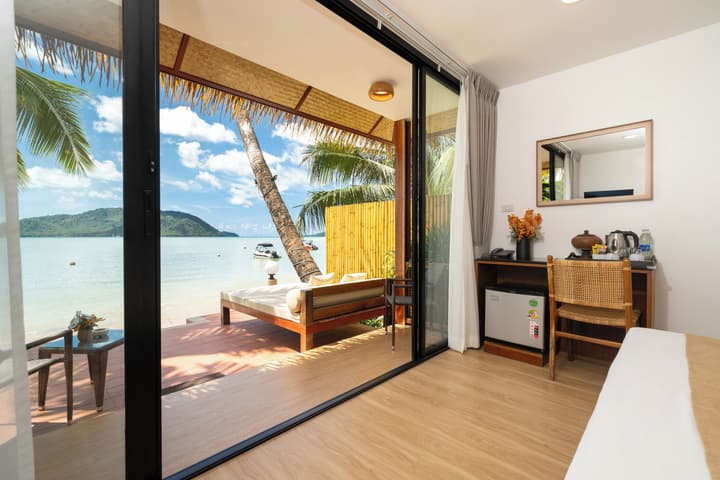 Friendship Beach Resort & Atmanjai Wellness Spa