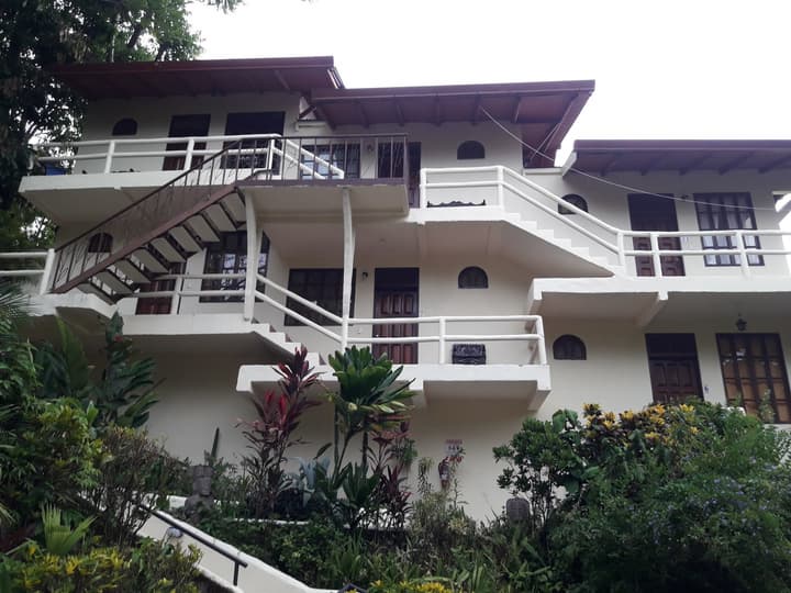 Hotel La Colina