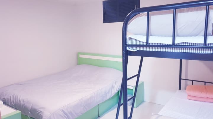 OPPA Hostel Sinchon-Hongdae