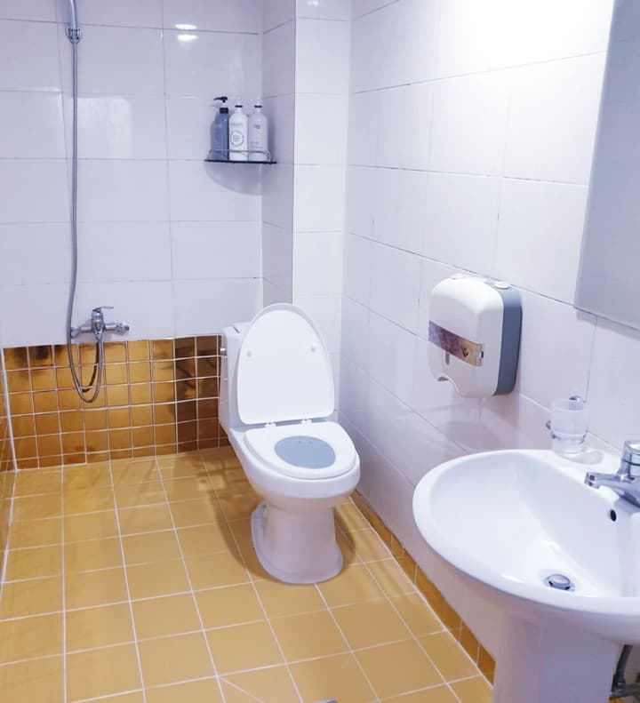 OPPA Hostel Sinchon-Hongdae