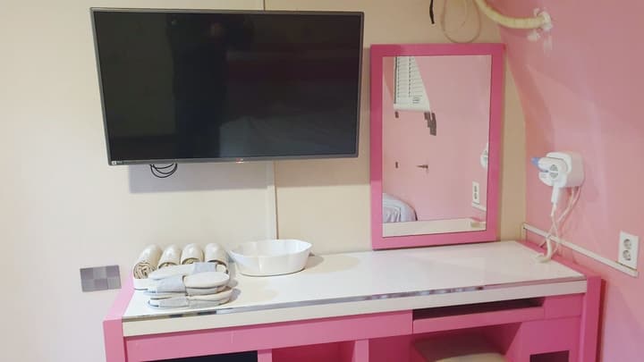 OPPA Hostel Sinchon-Hongdae