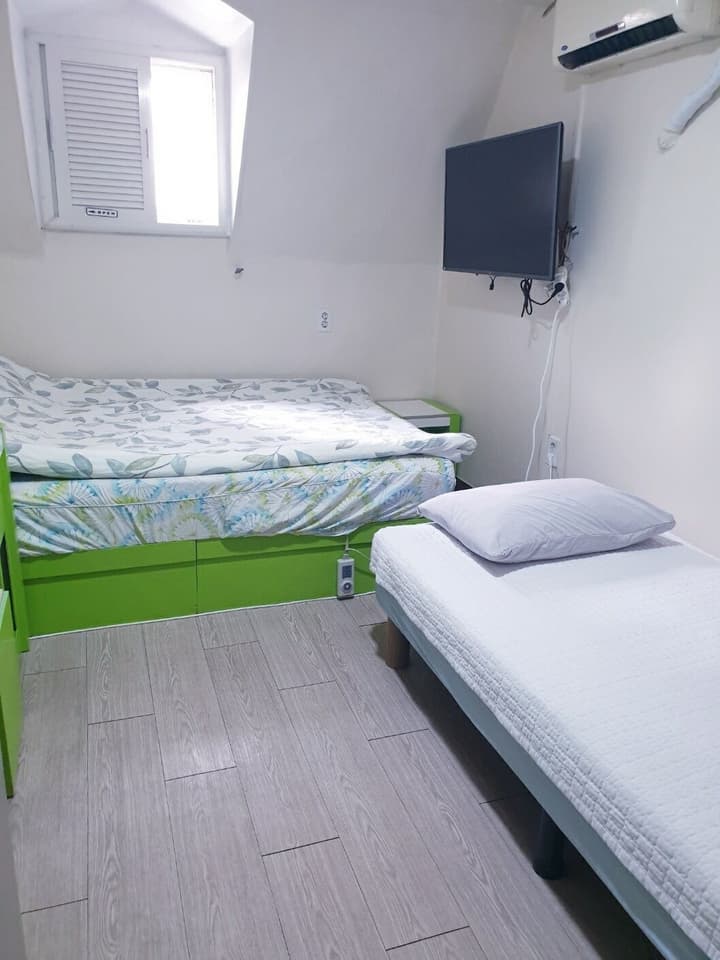 OPPA Hostel Sinchon-Hongdae