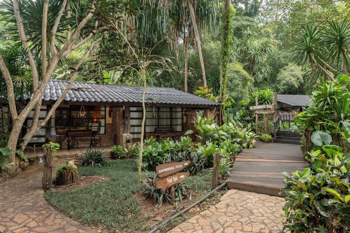 Home Phutoey River Kwai Hotspring & Nature Resort