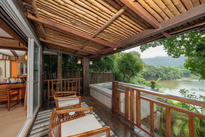 Home Phutoey River Kwai Hotspring & Nature Resort