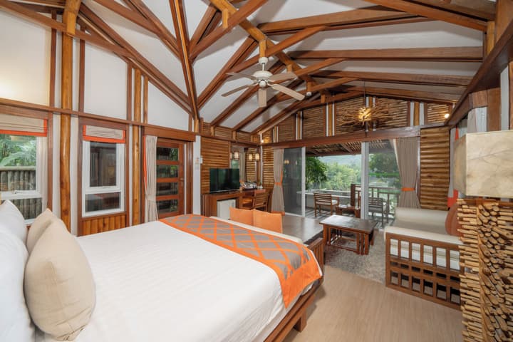Home Phutoey River Kwai Hotspring & Nature Resort