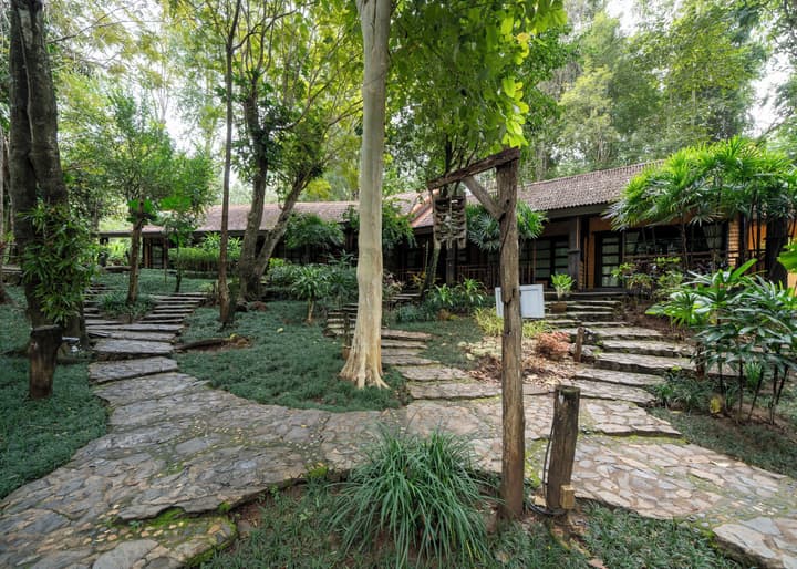 Home Phutoey River Kwai Hotspring & Nature Resort