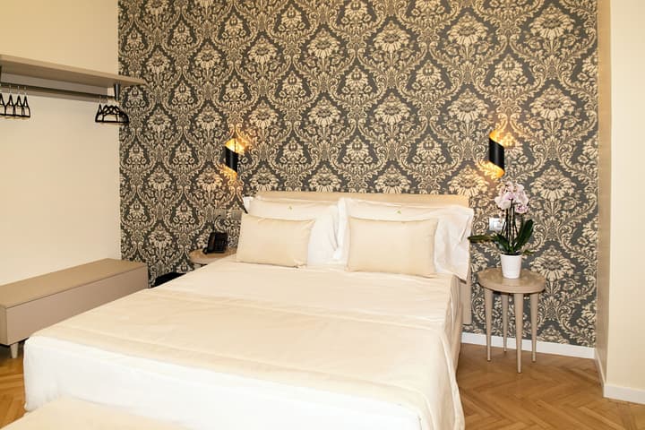 Hotel Caravita