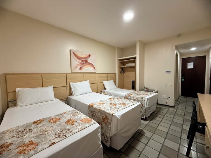 Hotel Dan INN Express Salvador By Nacional Inn