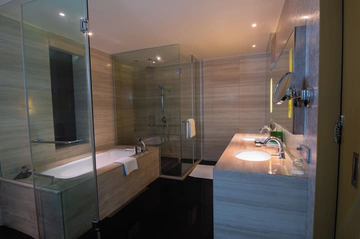 Holiday Inn New Delhi Aerocity by IHG