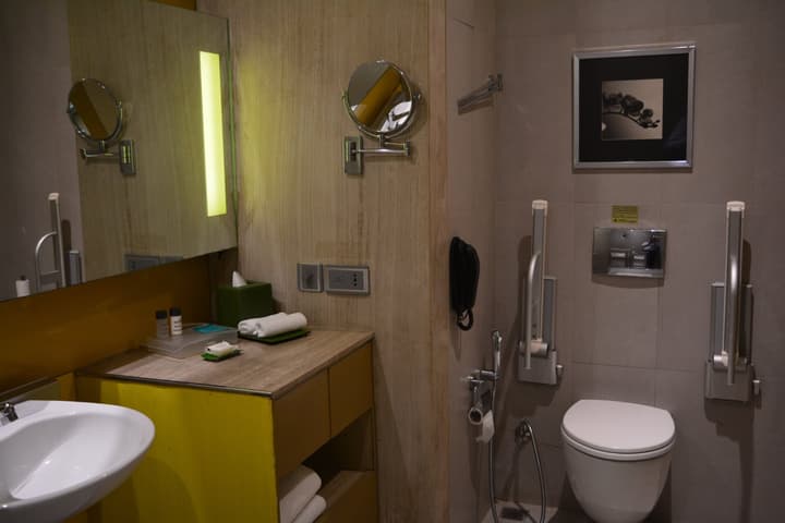 Holiday Inn New Delhi Aerocity by IHG
