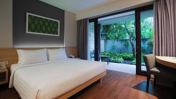 Grand Whiz Hotel Nusa Dua