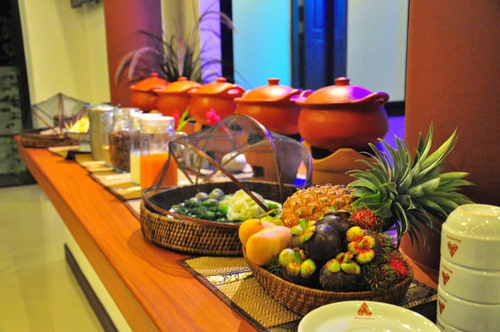 Navatara Phuket Resort