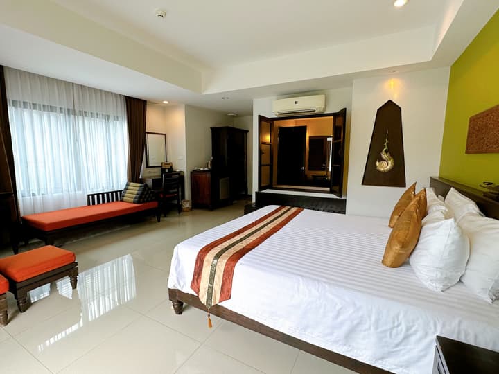 Navatara Phuket Resort