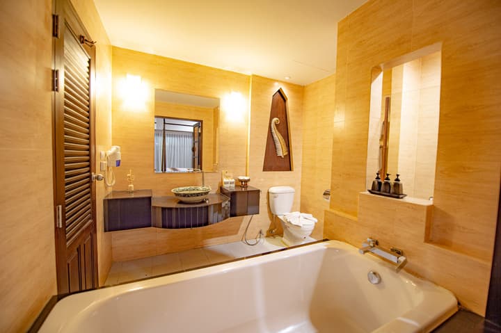 Navatara Phuket Resort