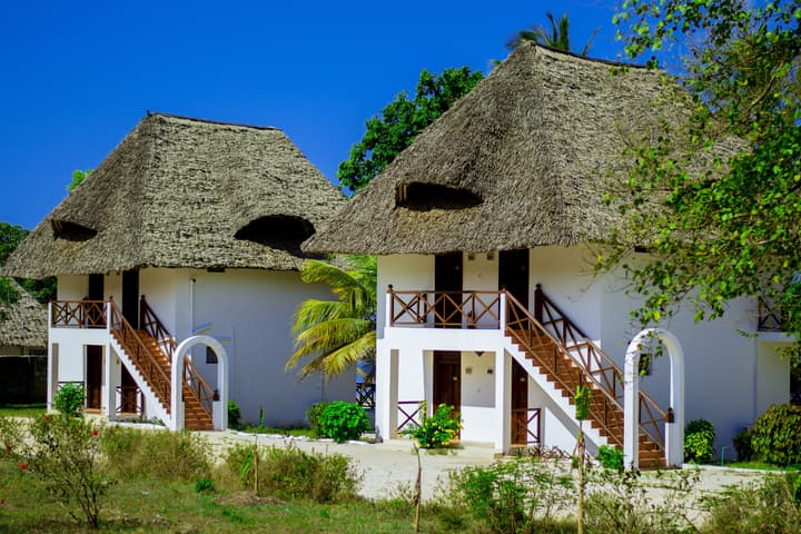 Antonio Beach Hotel and Spa
