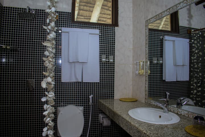 Antonio Beach Hotel and Spa