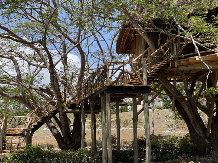 Antonio Beach Hotel and Spa