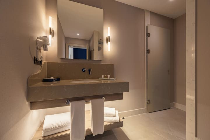 Ramada Encore by Wyndham Istanbul Bayrampasa