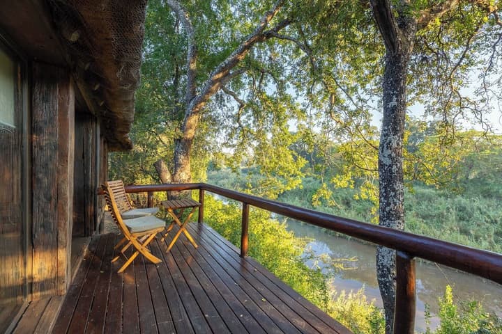 Karongwe - River Safari Lodge