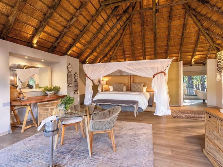 Karongwe - River Safari Lodge
