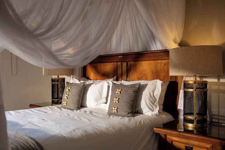 Karongwe - River Safari Lodge