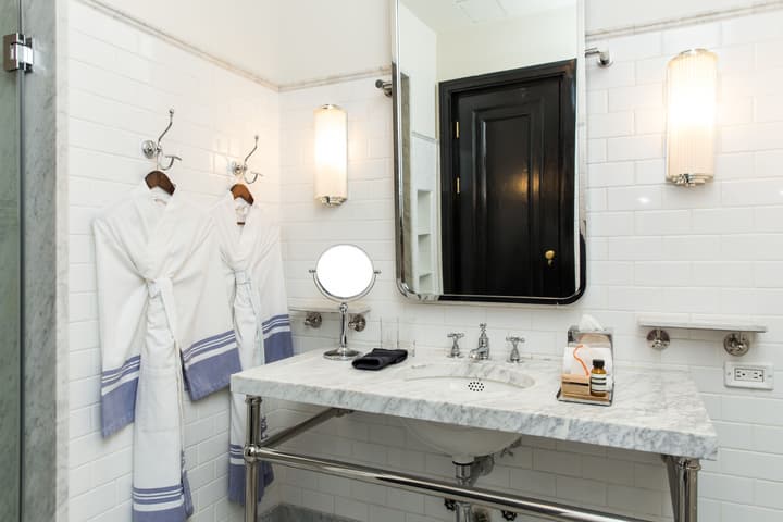 American Trade Hotel