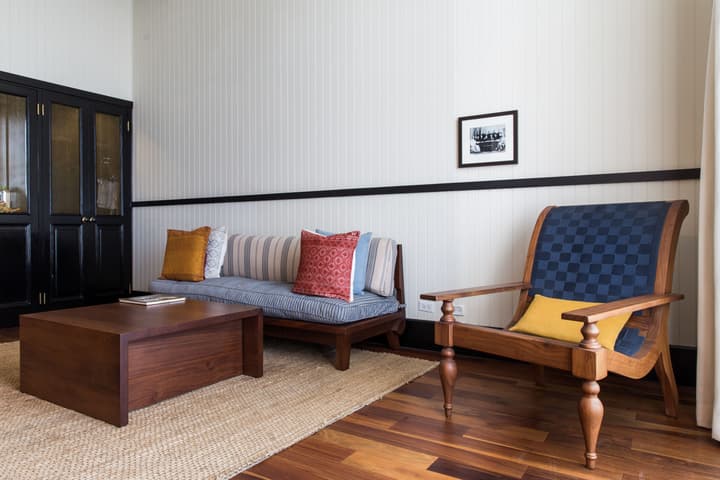 American Trade Hotel