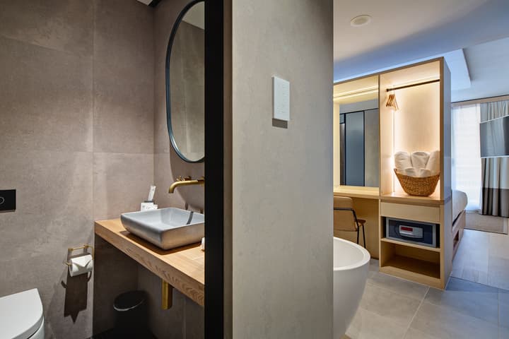 Zara Tower Hotel