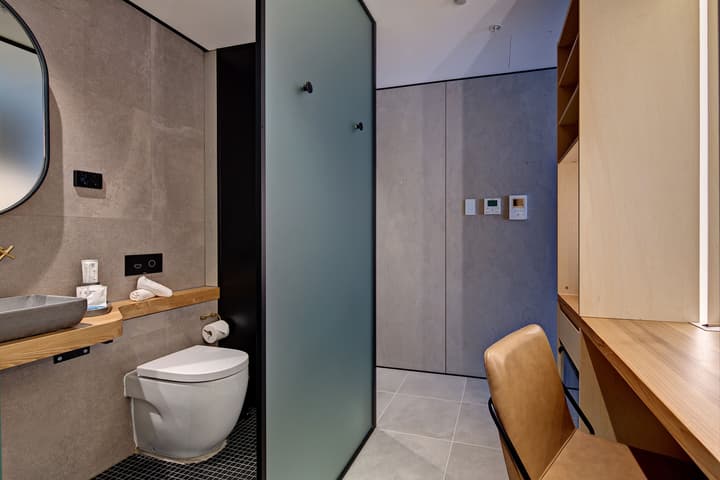 Zara Tower Hotel