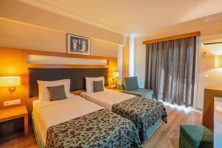 Marbel Hotel by Palm Wings