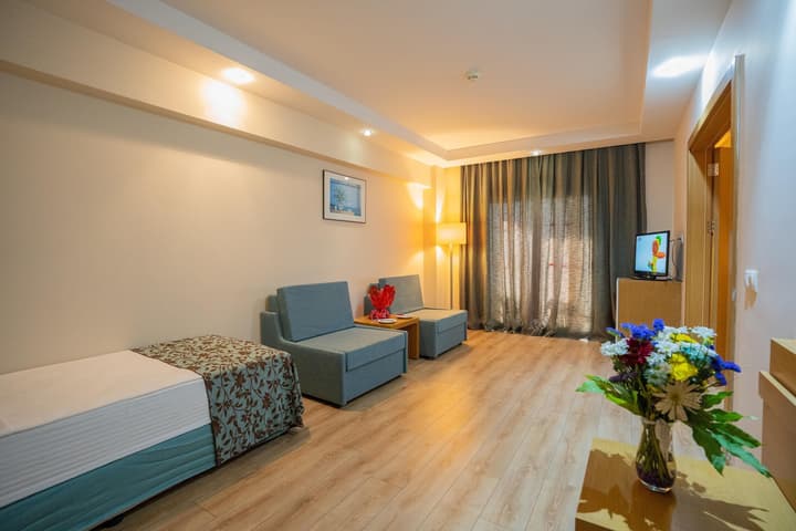 Marbel Hotel by Palm Wings