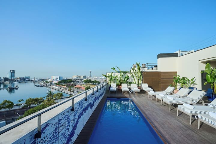H10 Port Vell