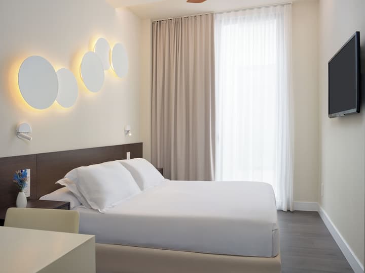 H10 Port Vell
