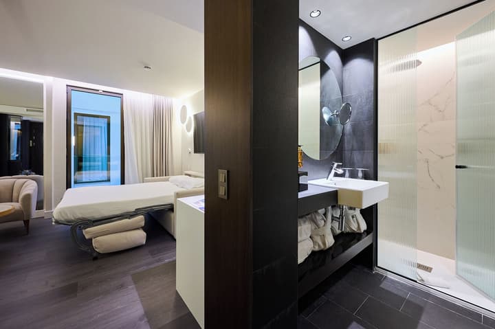 H10 Port Vell